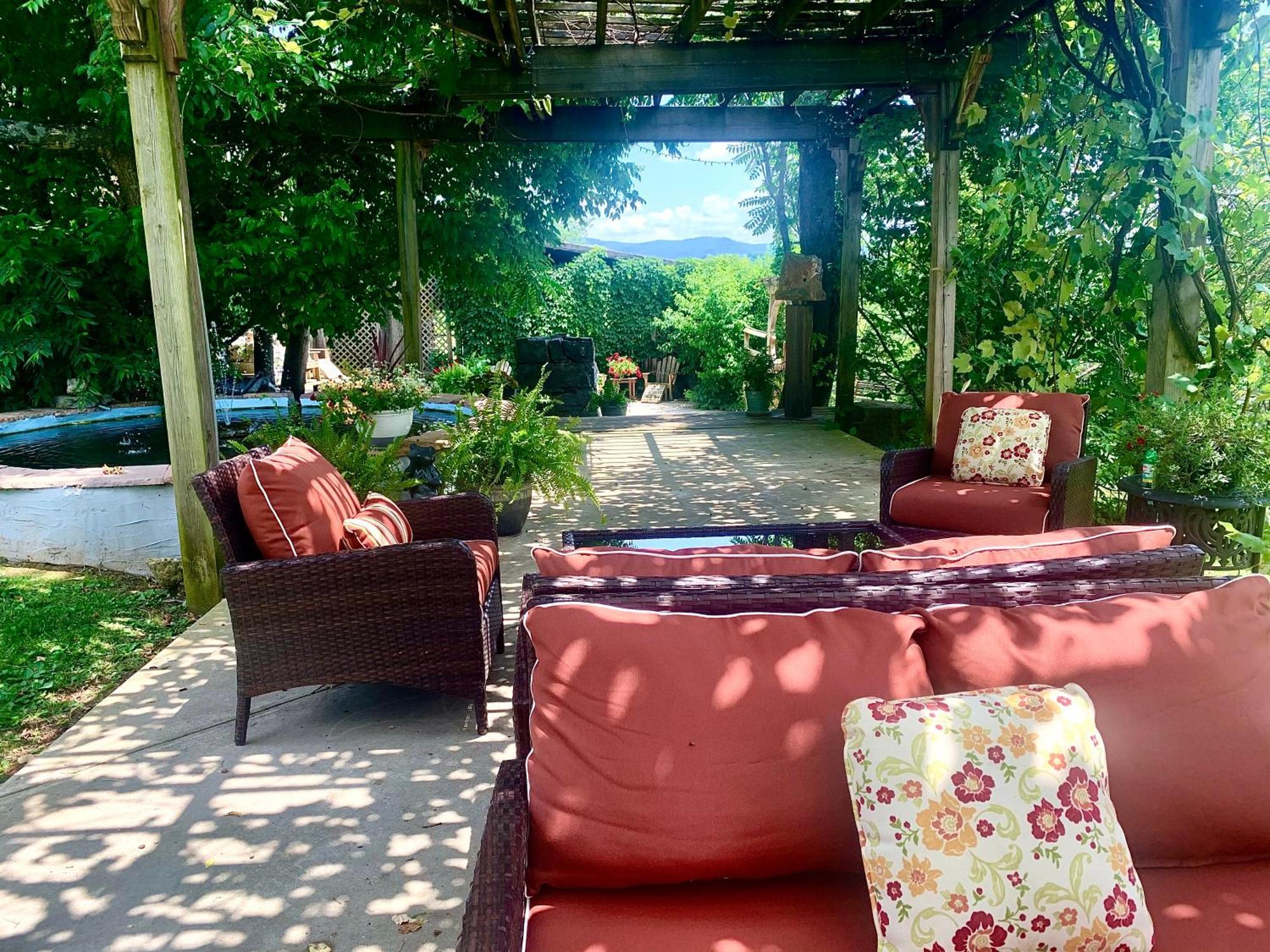 Holiday home Heartstone Country Retreat *
